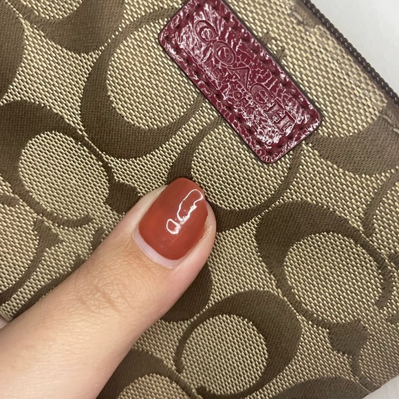 Coach Wristlet - Picture 3 of 9